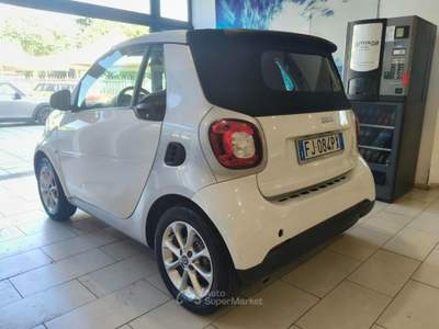 Smart ForTwo 70 1.0 twinamic cabrio Ok Neopatentati C.Vendita Bianco usata Firenze