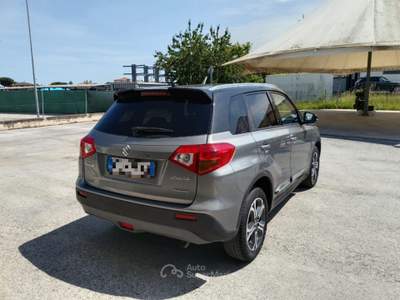 Suzuki Vitara 1.6 DDiS V-Top   4x4 Grigio usata Recanati