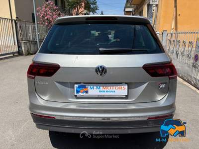 Volkswagen Tiguan 2.0 tsi Advanced 4motion 180cv dsg Grigio usata Bologna