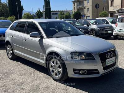 Audi A3 AUDI A3 SPB 1.6 TDI 105 CV CR Ambiente Grigio usata Foligno