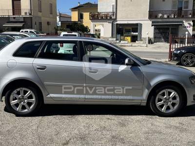 Audi A3 AUDI A3 SPB 1.6 TDI 105 CV CR Ambiente Grigio usata Foligno