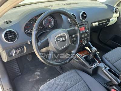 Audi A3 AUDI A3 SPB 1.6 TDI 105 CV CR Ambiente Grigio usata Foligno