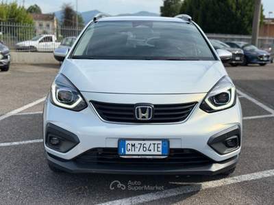 Honda Jazz 1.5 Hev Crosstar eCVT Executive Bianco usata Massarosa