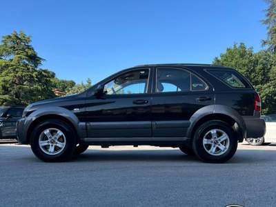 Kia Sorento 2.5 16V CRDI 4WD UNICO PROPRIETARIO Nero usata Sant'Angelo in vado