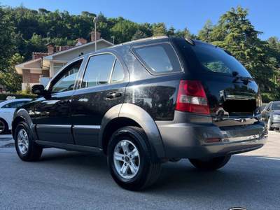 Kia Sorento 2.5 16V CRDI 4WD UNICO PROPRIETARIO Nero usata Sant'Angelo in vado