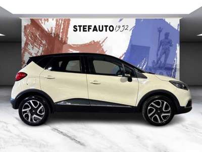 Renault Captur I 2013 -  0.9 tce energy R-Link s&s 90cv Grigio usata Bologna