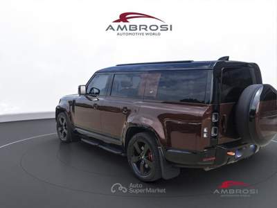 Land Rover Defender 130 3.0d i6 mhev X awd 300cv auto 8p.ti Lilla usata Corciano
