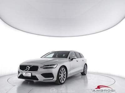 Volvo V60 D4 Geartronic Business Plus - PER OPERATORI DEL SE Argento usata Corciano