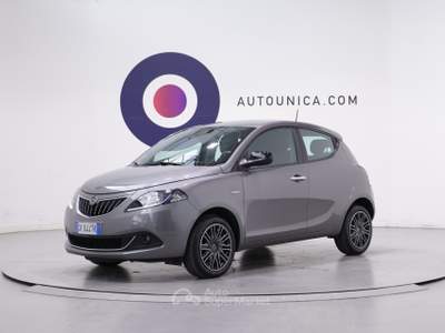 Lancia Ypsilon 1.0 FIREFLY 5 PORTE S&S HYBRID ECOCHIC SILVER Grigio usata Brescia