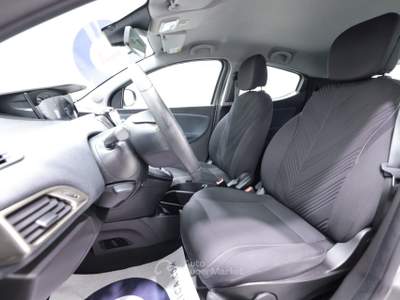 Lancia Ypsilon 1.0 FIREFLY 5 PORTE S&S HYBRID ECOCHIC SILVER Grigio usata Brescia