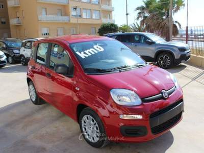 Fiat Panda 1.0 FireFly S&S Hybrid Icon-KM0 Rosso usata Trapani