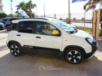 Fiat Panda 1.0 FireFly S&S Hybrid CROSS -KM0 Bianco usata Trapani