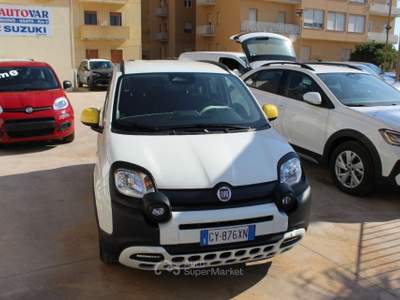 Fiat Panda 1.0 FireFly S&S Hybrid CROSS -KM0 Bianco usata Trapani