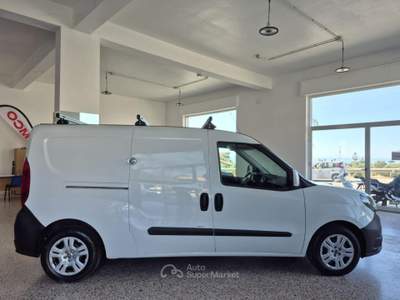 Fiat Doblò Doblò 1.6 MJT 105 PL-TN Cargo Maxi Lamierato SX PT Bianco usata Brolo