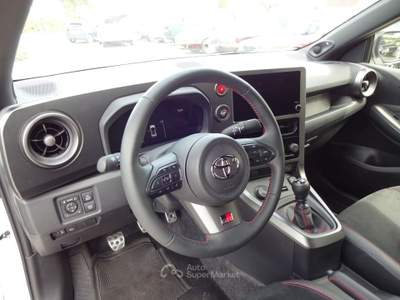 Toyota Yaris Yaris GR 1.6 Turbo Circuit Restyling 280 CV Bianco usata Moncalieri