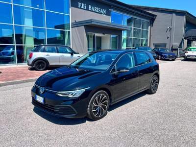 Volkswagen Golf 1.0 eTSI EVO DSG Life Nero usata Pieve di Soligo