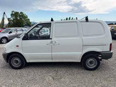 Nissan Vanette Practic 2.3 diesel PC Furgone Bianco usata Arezzo