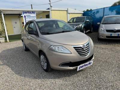 Lancia Ypsilon 1.2 69 CV 5 porte S&S Silver Bronzo usata Arezzo