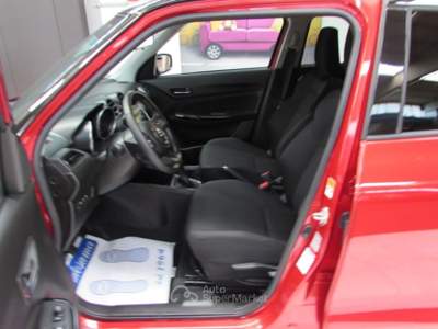 Suzuki Swift 1.2 Hybrid Top Rosso usata Rho