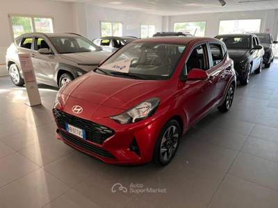 Hyundai i10 1.0 MPI Connectline Rosso usata Montecrestese