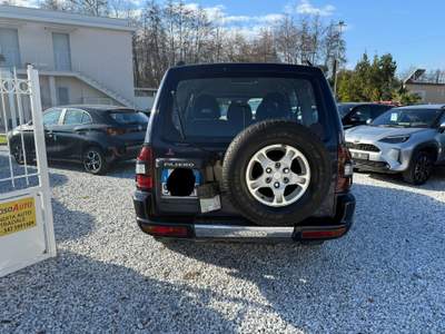 Mitsubishi Pajero Mitsubishi Pajero 7 posti usata Montignoso