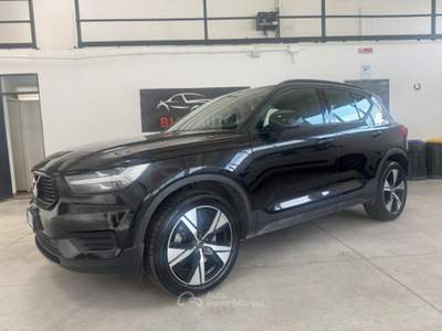 Volvo XC40 T5 Recharge Plug-in Hybrid R-design Nero usata Spilimbergo