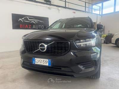 Volvo XC40 T5 Recharge Plug-in Hybrid R-design Nero usata Spilimbergo