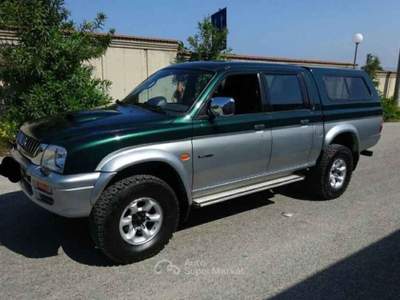 Mitsubishi L200 Tenuta da amatore, 2 proprietario, no fuoristrada Verde usata Affi