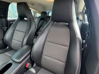 Mercedes-Benz CLA S.W. Automatic Business Argento usata Gela