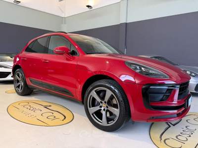 Porsche Macan 2.0 / TETTO PANORAMICO / CERCHI 20'' OFF ROAD Rosso usata Medesano