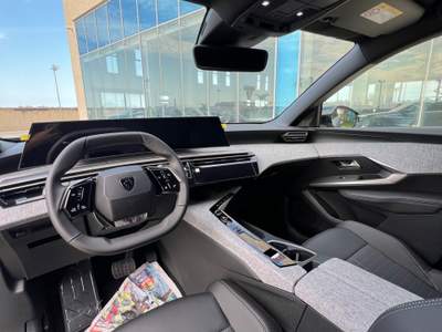 Peugeot 5008 Hybrid 145 e-DCS6 Allure 7 posti - possibilità noleggio no scoring Argento usata Gela