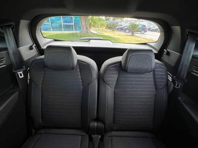 Peugeot 5008 Hybrid 145 e-DCS6 Allure 7 posti - possibilità noleggio no scoring Argento usata Gela