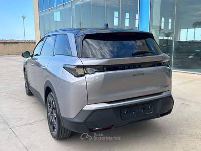 Peugeot 5008 Hybrid 145 e-DCS6 GT Exclusive - 7 posti - possibilità noleggio no scoring Argento usata Gela
