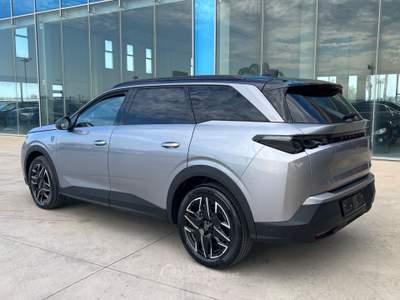 Peugeot 5008 Hybrid 145 e-DCS6 GT Exclusive - 7 posti - possibilità noleggio no scoring Argento usata Gela