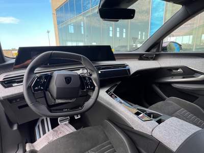 Peugeot 5008 Hybrid 145 e-DCS6 GT Exclusive - 7 posti - possibilità noleggio no scoring Argento usata Gela