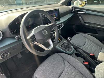 Seat Arona XPERIENCE T-stock 2025 Blu/Azzurro usata Gela