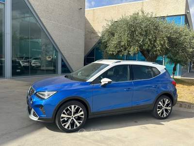 Seat Arona XPERIENCE T-stock 2025 Blu/Azzurro usata Gela
