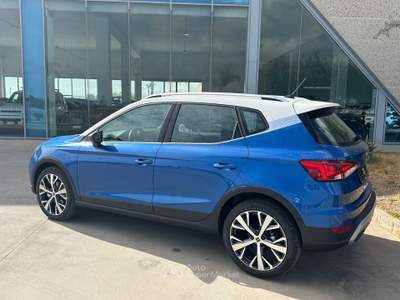 Seat Arona XPERIENCE T-stock 2025 Blu/Azzurro usata Gela