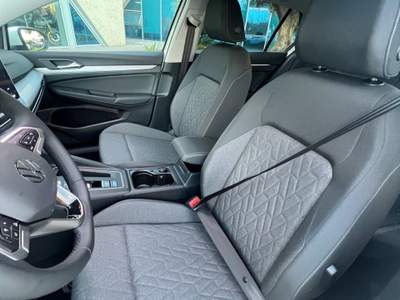 Volkswagen Golf eHybrid DSG Edition Plus - T-STOCK 2025 Bianco usata Gela