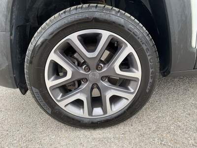 Jeep Renegade 4WD Active Drive Longitude Bianco usata Assisi