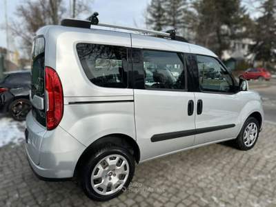 Fiat Doblò 1.4 Benzina 120cv Autovettura Lounge Argento usata Cavasso Nuovo