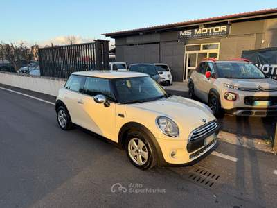 MINI Clubman 1.5 One D - Tutto incluso - Superprezzo - Full Optional Beige usata Guidonia Montecelio MINI Clubman 1.5 One D - Tutto incluso - Superprezzo - Full Optional Beige usata Guidonia Montecelio