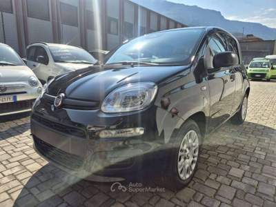 Fiat Panda Pandina 1.0 firefly hybrid Pop Nero usata LECCO