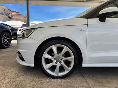 Audi A1 SPB 1.0 TFSI 95 CV S LINE EDITION - MY18 Bianco usata Qualiano