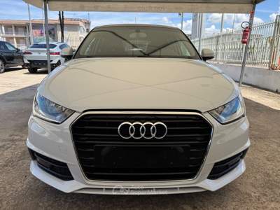 Audi A1 SPB 1.0 TFSI 95 CV S LINE EDITION - MY18 Bianco usata Qualiano