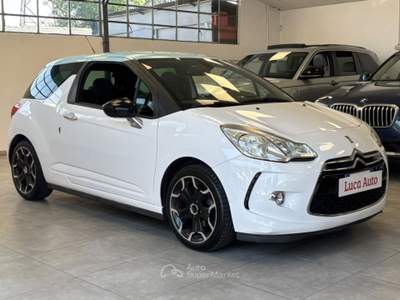 DS Automobiles DS 3 1.4 HDi 70CV Chic Bicolor *HI-FI*CERCHI "17* Bianco usata Cologno Monzese