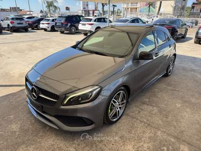 Mercedes-Benz Classe A A 220 d AUTO PREPIUM PLUS / TETTO - MY17 Grigio usata Qualiano