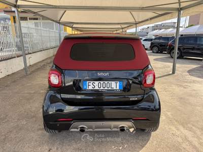 Smart ForTwo BRABUS 109 CV XCLUSIVE CABRIO Nero usata Qualiano