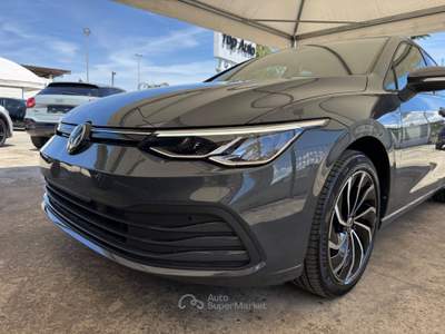 Volkswagen Golf DSG LIFE - MY22 Grigio usata Qualiano