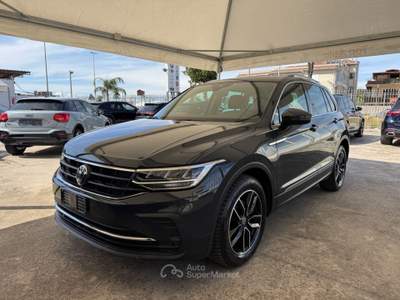 Volkswagen Tiguan DSG ELEGANCE - MY22 Grigio usata Qualiano